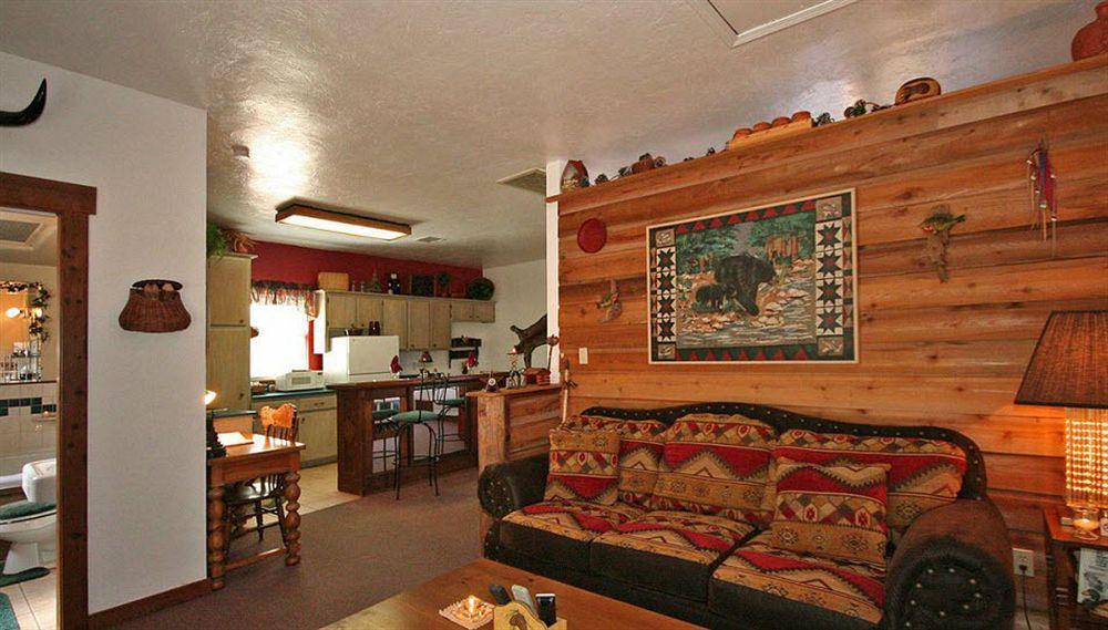 The Whispering Pines Couette-café 4*